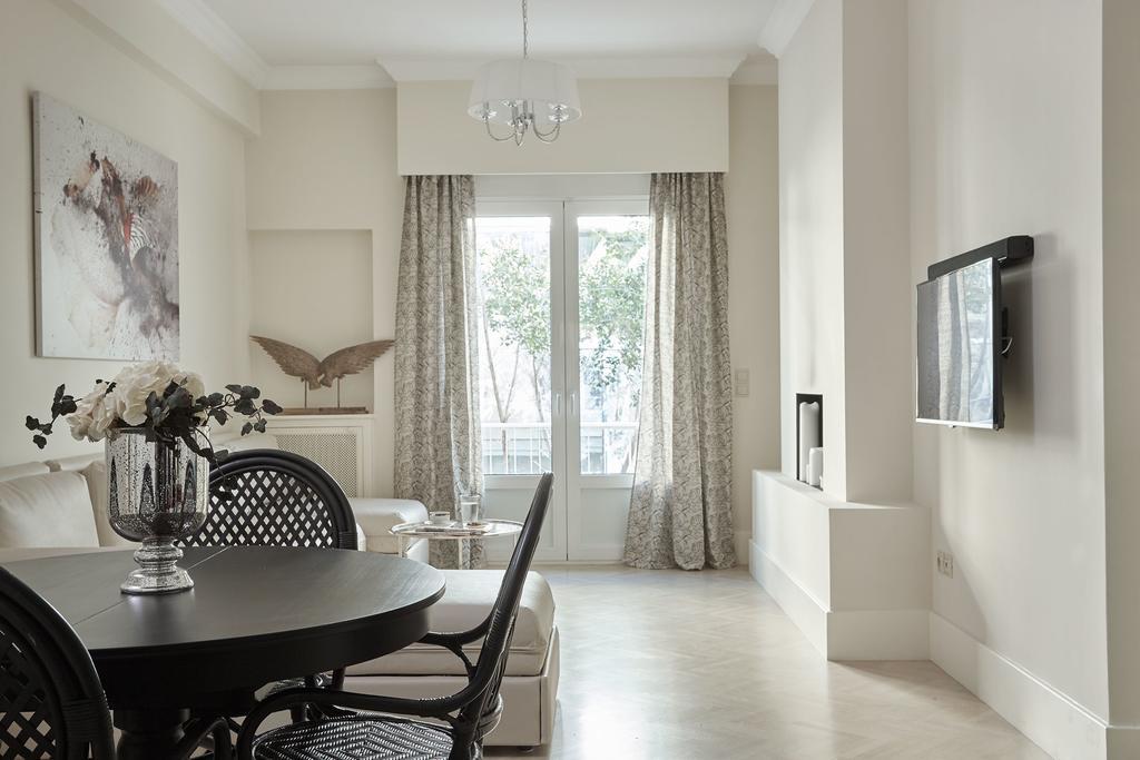 Kolonaki Square Apartment Афины Экстерьер фото