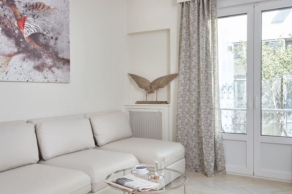 Kolonaki Square Apartment Афины Экстерьер фото