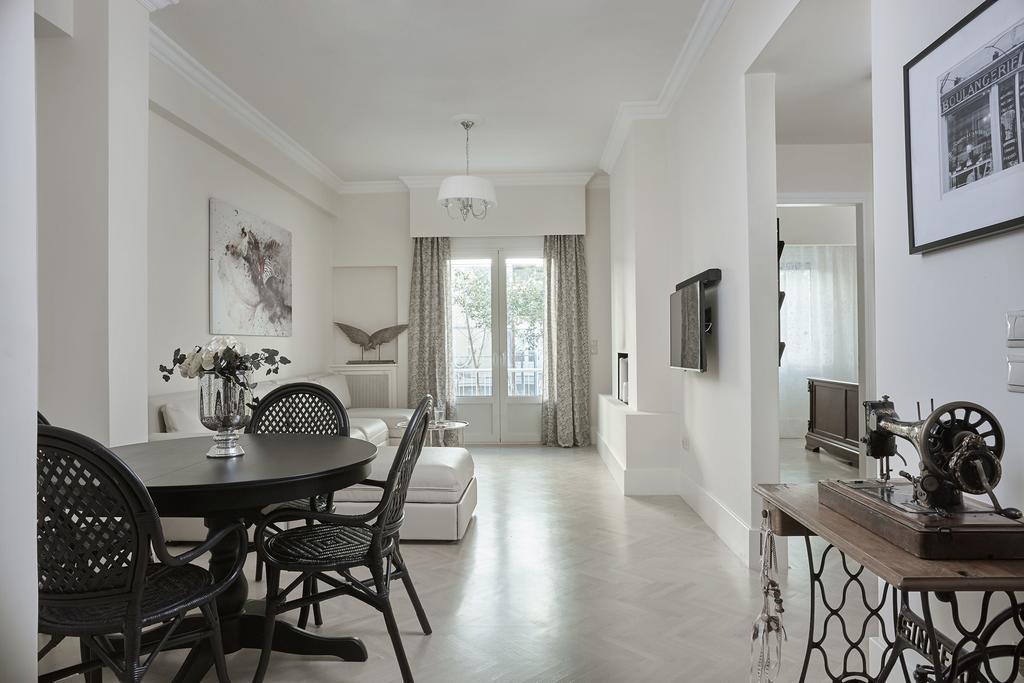 Kolonaki Square Apartment Афины Экстерьер фото